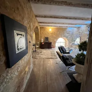 https://calua-luxury-museum.sicilyhotelsitaly.net
